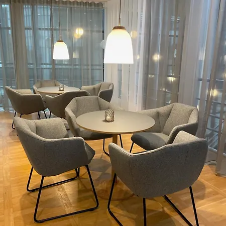 Szálloda Idraettens Hus Og Konference 3*