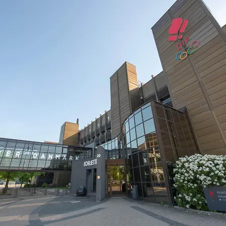 מלון Idraettens Hus Og Konference בונדביבסטר