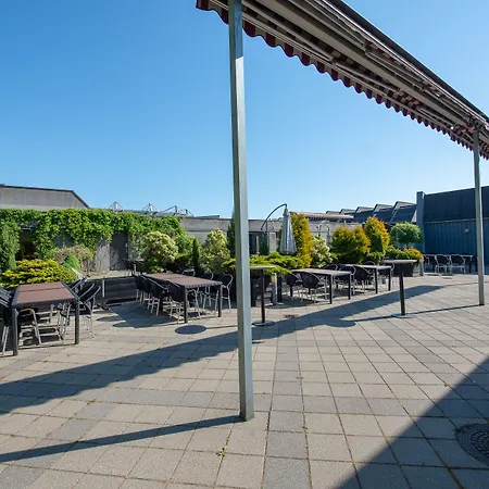 Szálloda Idraettens Hus Og Konference Brøndbyvester