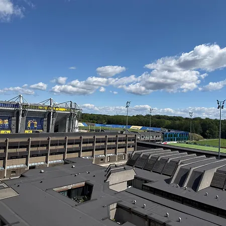 Idraettens Hus Og Konference Brøndbyvester