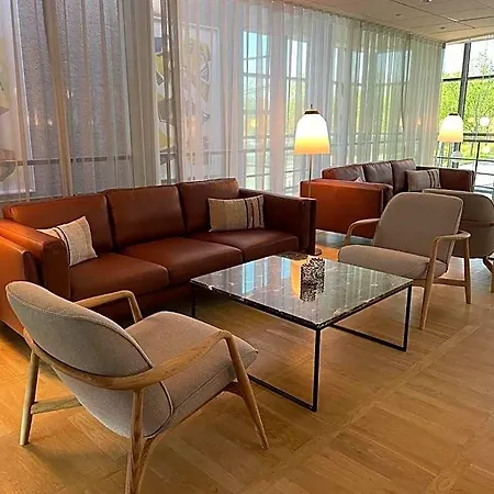 Idrættens Hus Og Konference Hotel 3*