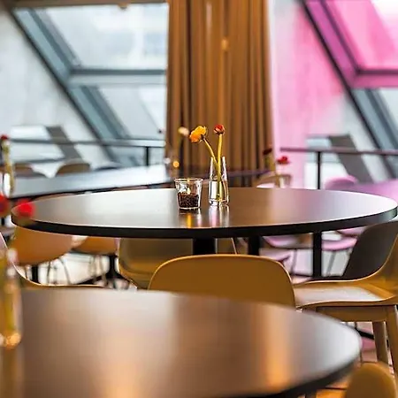 Hotel Idraettens Hus Og Konference Brøndbyvester
