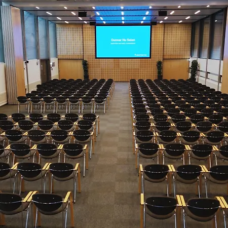 Idraettens Hus Og Konference Hotel 3*
