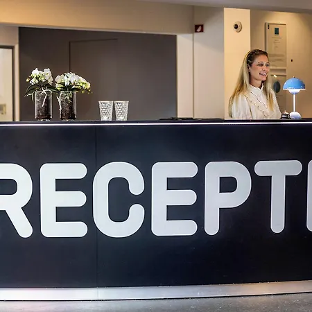 Hotel Idraettens Hus Og Konference Brøndbyvester