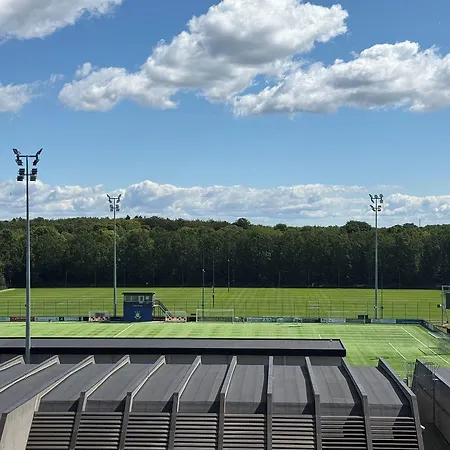 Idraettens Hus Og Konference Hotel Brøndbyvester