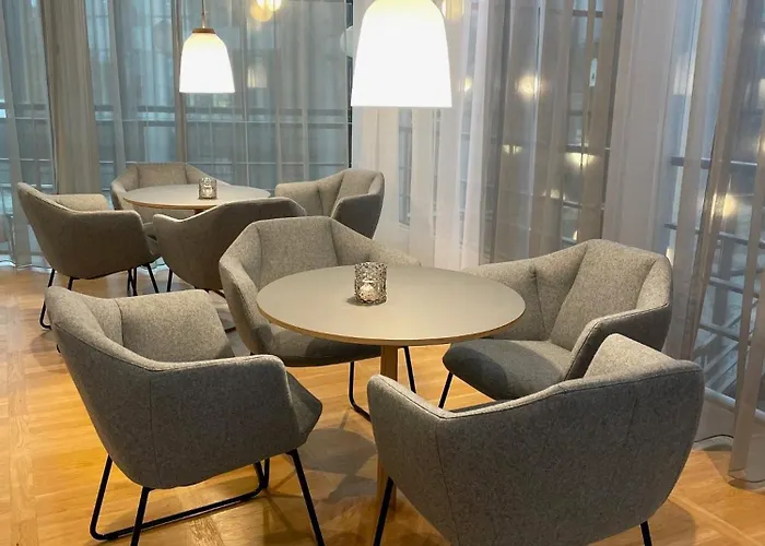 酒店 Idraettens Hus Og Konference 3*